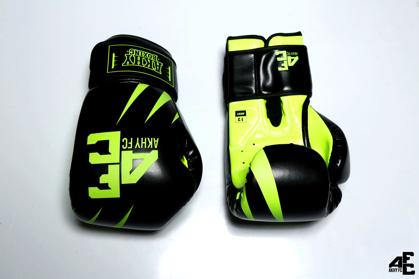 BOXING GLOVES BLACK&GREEN